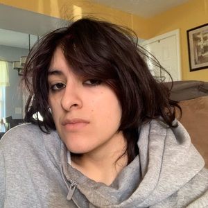 Meet your Posher, Yuli